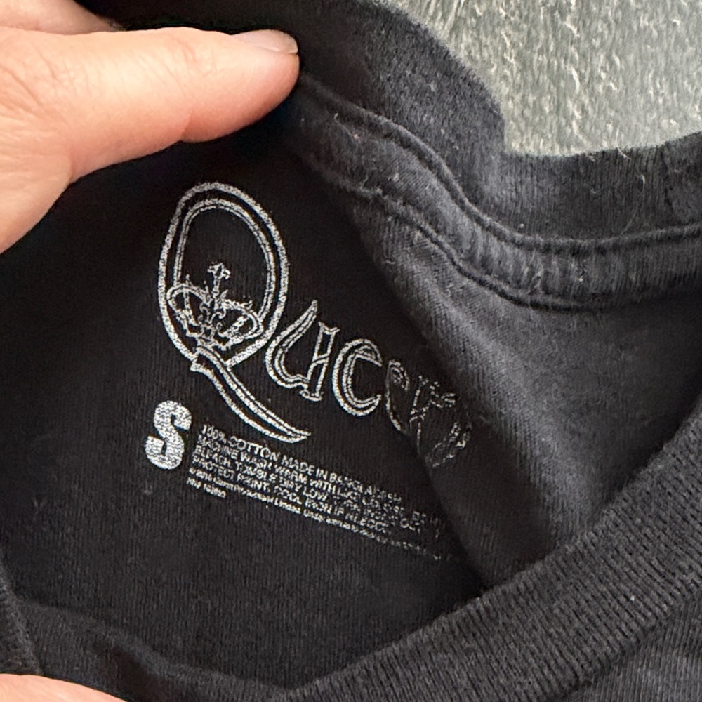 Queen Black Graphic Tee - We Will Rock You - Picture 2 of 3